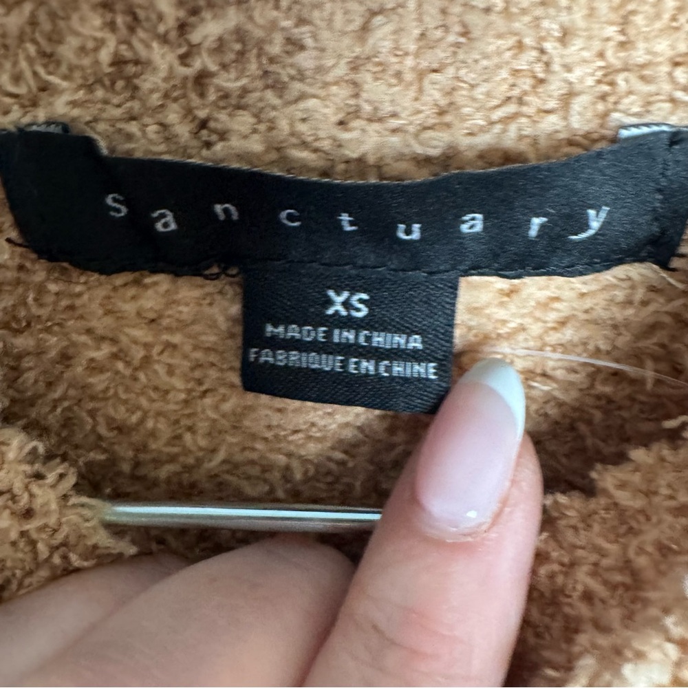 Sanctuary‎ Warm Tan Turtleneck Sweater - Picture 2 of 5